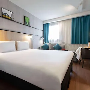 *** Hotel Ibis Gare De Lyon Diderot França
