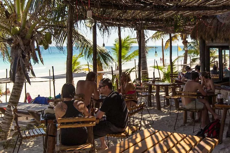 Hotel Poc Na Tulum 3*,  México