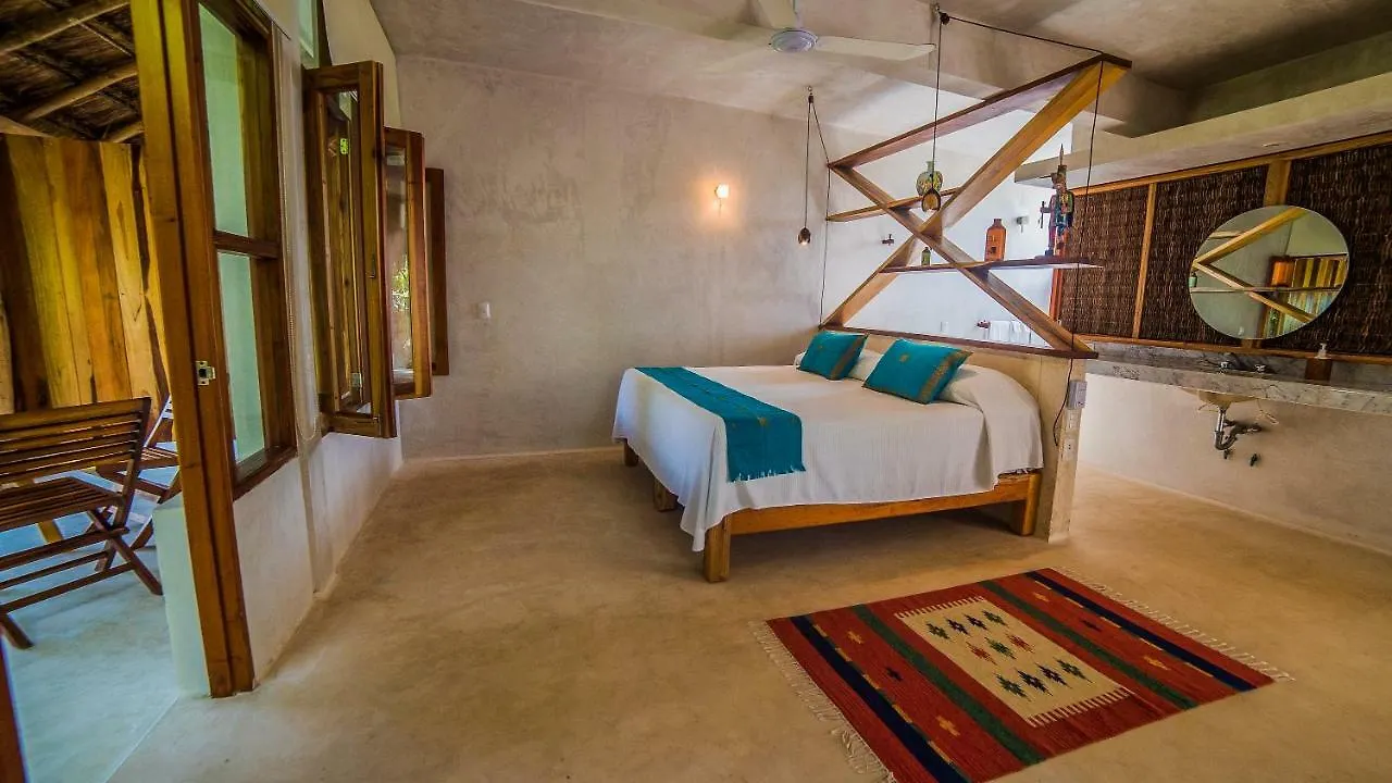 ***  Hotel Poc Na Tulum México